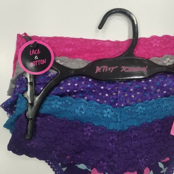 Betsey Johnson Cotton & Lace Thong Set Underwear 5 Pack - Picture 10 of 12